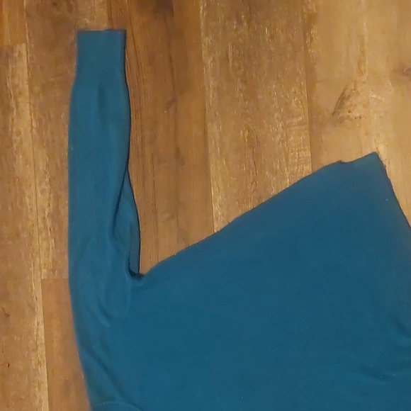 Sweater - Picture 4 of 7